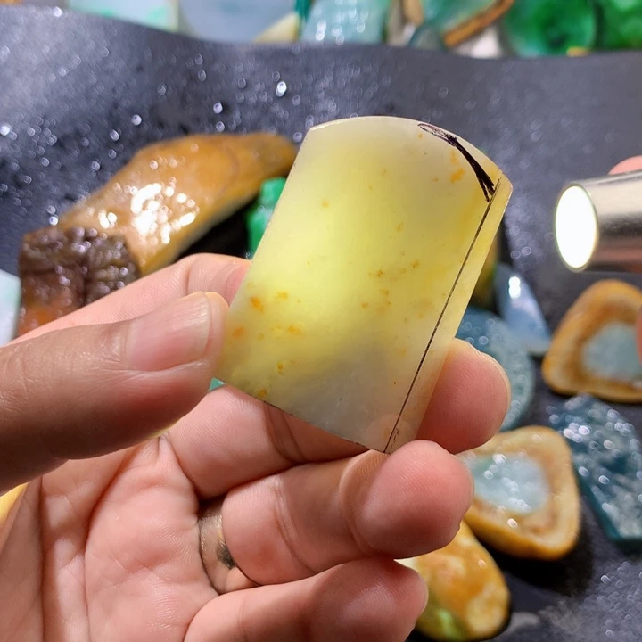 翡翠未镶嵌颈饰缅甸天然翡翠牌子珠子平安扣手镯