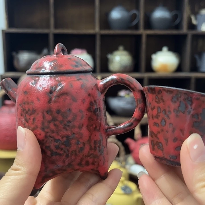 正品店和店子在一条