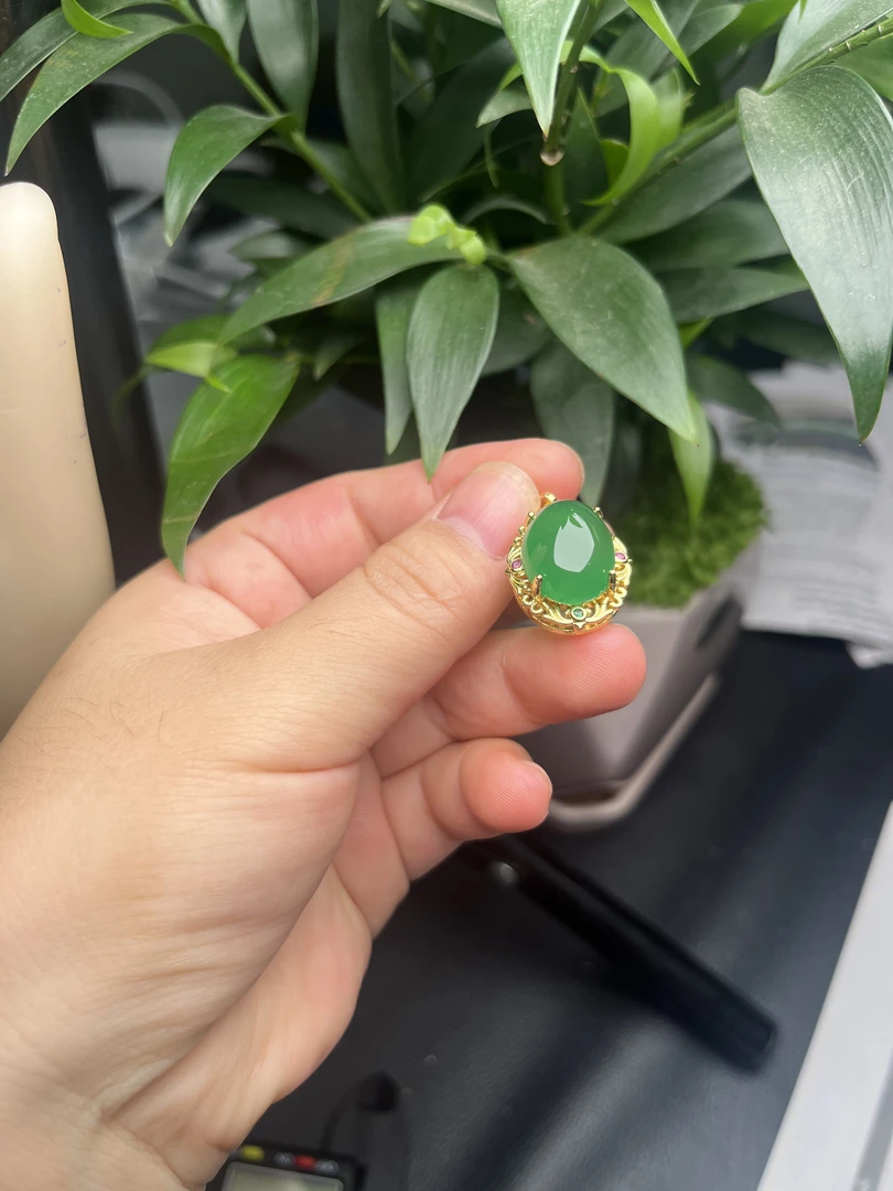 合金吊坠  缅风满绿玉石吊坠