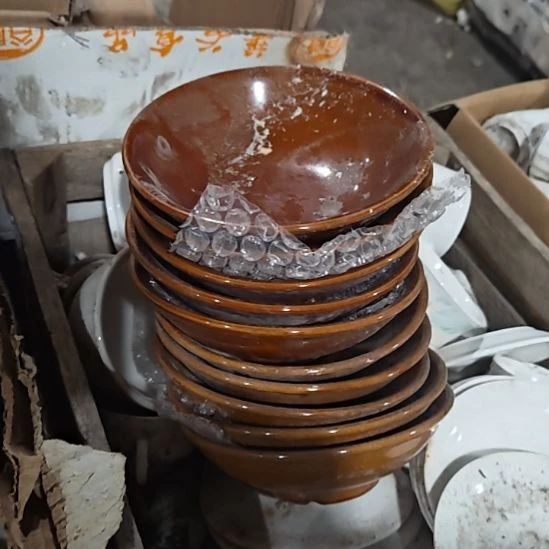 茶盏陶瓷盘子碗啥都有