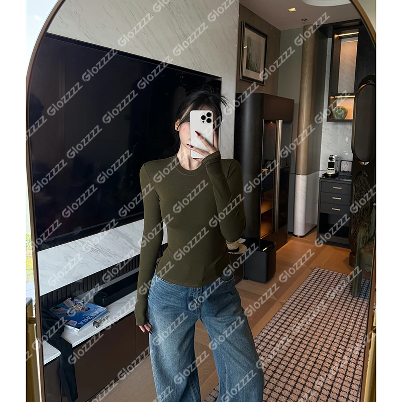 【Glozzzz】纸片人 圆领纯色正肩长袖百搭修身显瘦上衣880830-1