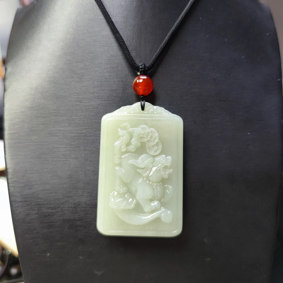 定做三钱貔貅和田玉平安牌详情页有图案料子可选