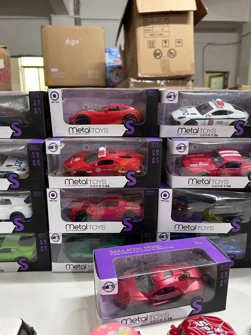 合金小汽车【 直播间样品 不含电池 默认微瑕】 玩具