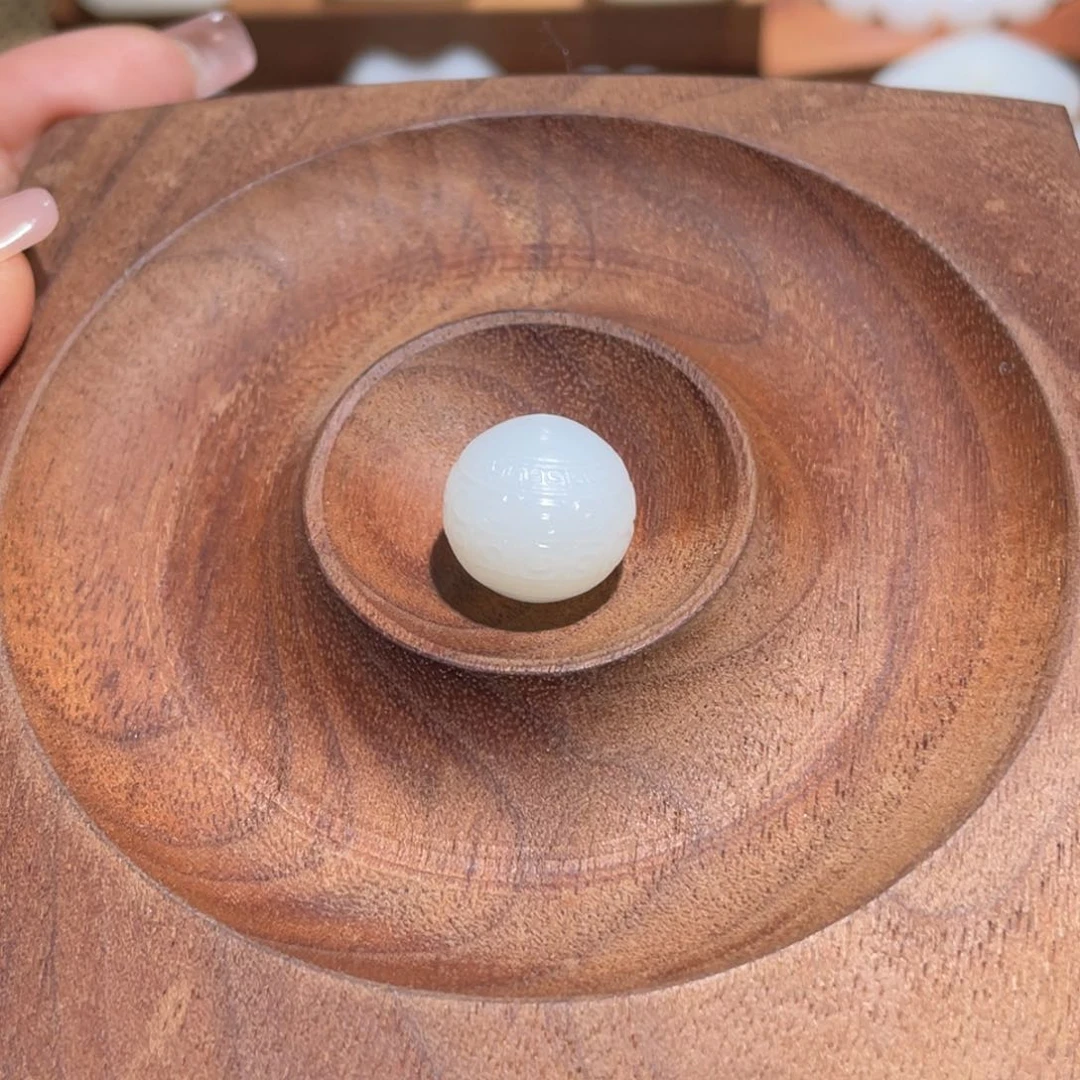 未镶嵌手链和田玉卡15