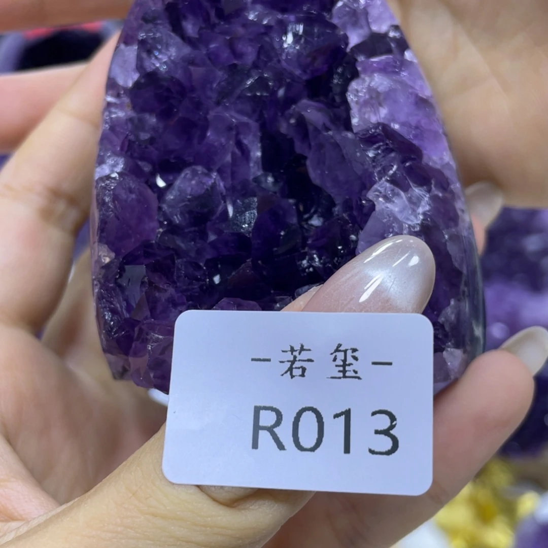 乌拉圭紫水晶摆件r013