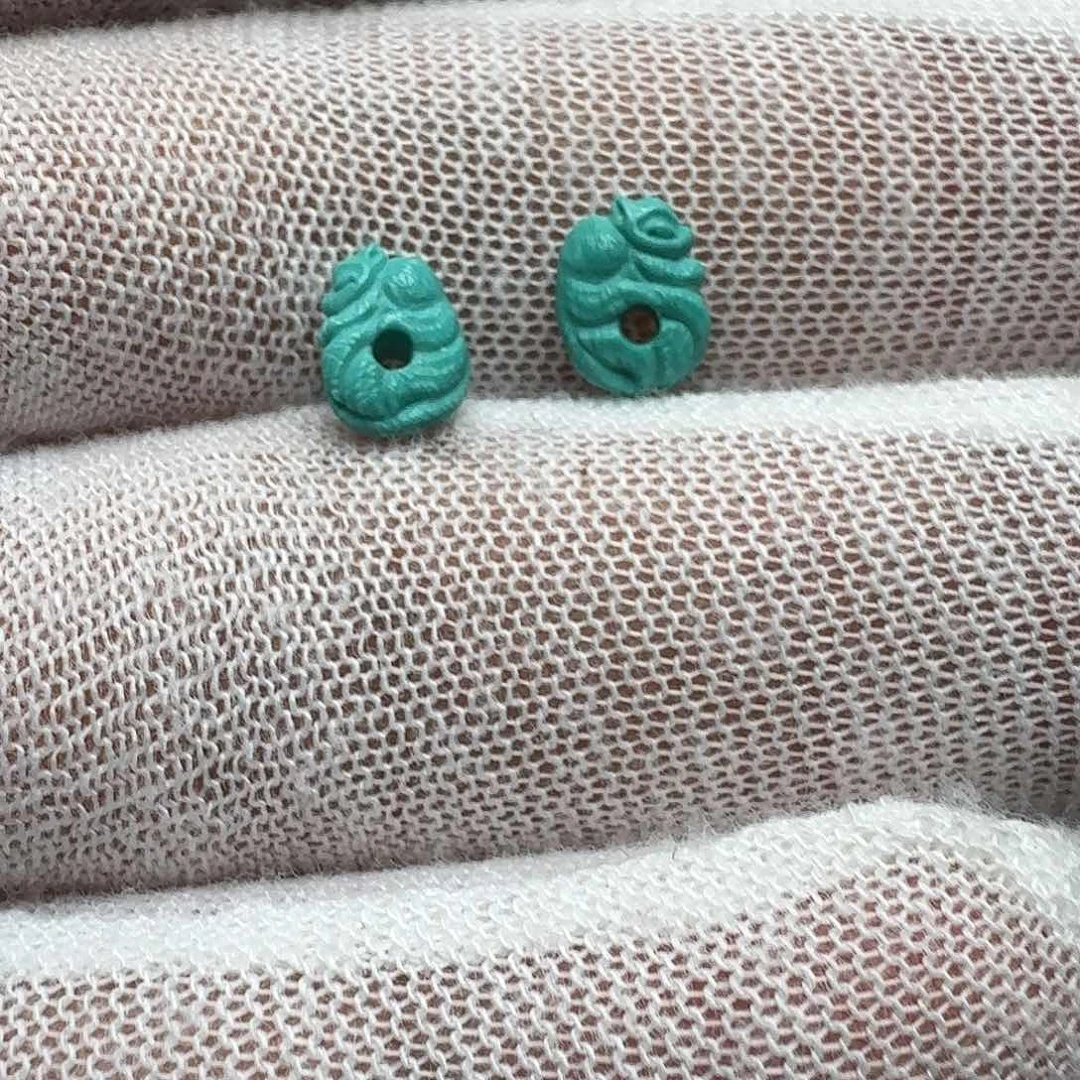 绿松石未镶嵌九尾扣