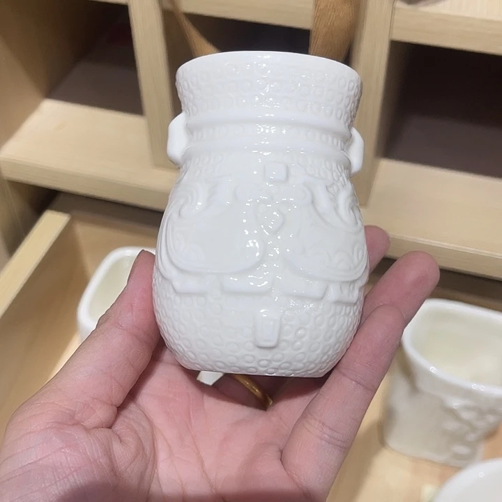 福利待遇多多哦哦哦