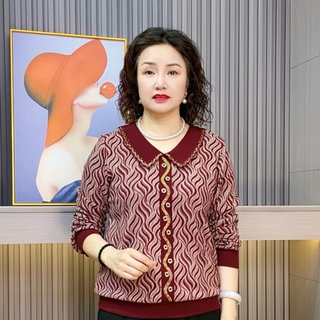 常规款短款娃娃领厚款中老年女装长袖时尚网红百搭妈妈装小衫