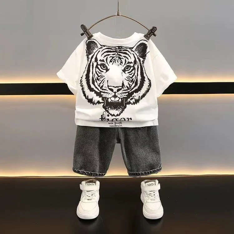 502258 男童T恤2025新款短袖圆领潮酷洋气上衣中大童休闲韩版半袖