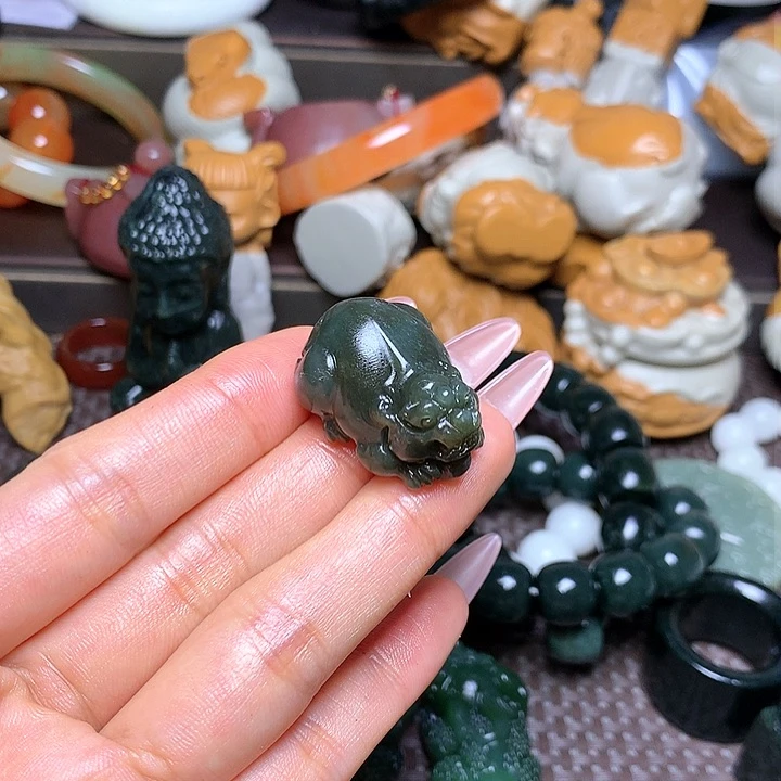 【闪购商品】和田玉未镶嵌颈饰