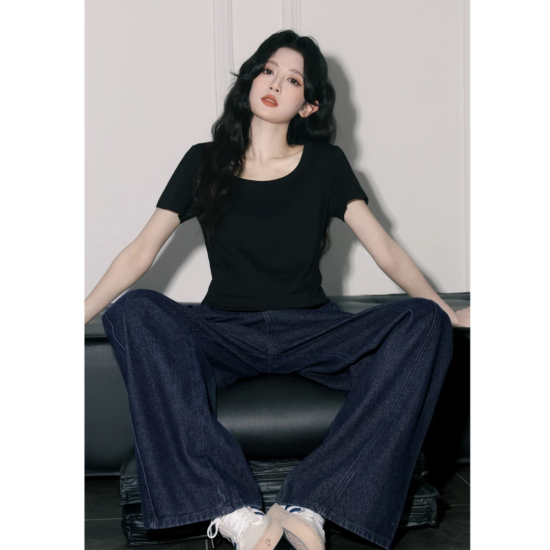 短款黑色U领短袖T恤女夏2025夏季新款弧形下摆显瘦正肩体恤短上衣