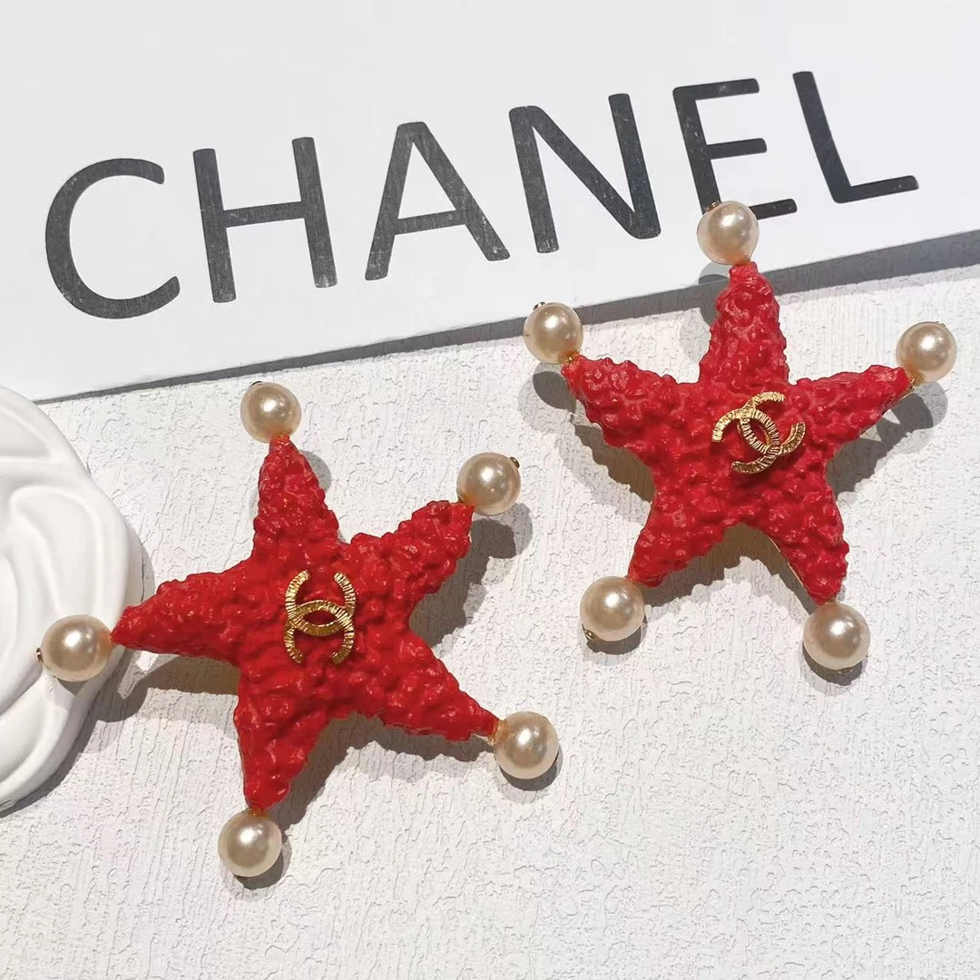 95新 Chanel/香奈儿 中古红色熔岩海星耳夹/M52114