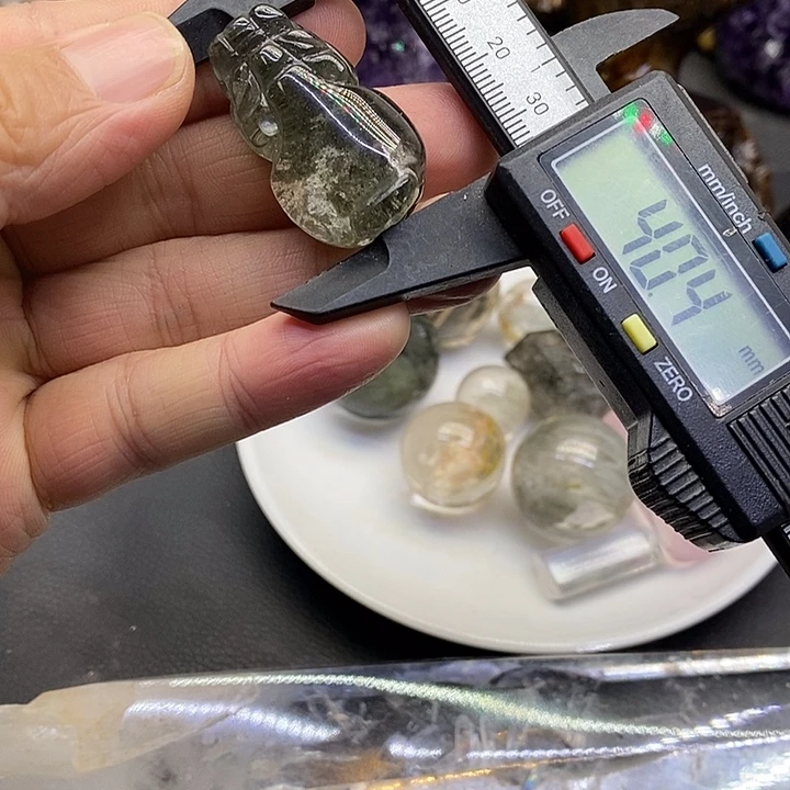 未镶嵌紫晶珠宝半成品