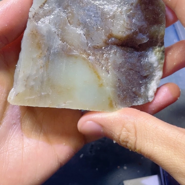 和田玉未镶嵌珠宝半成品