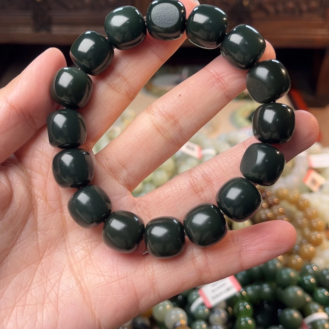 和田玉未镶嵌手链