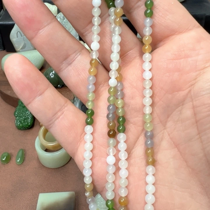 项链未镶嵌和田玉