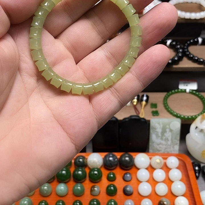 未镶嵌手链和田玉