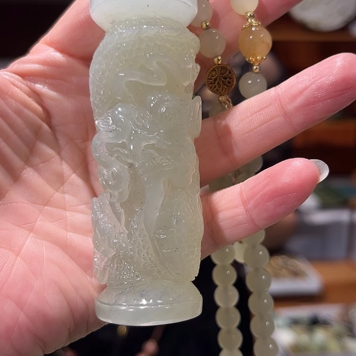 未镶嵌岫玉毛衣链