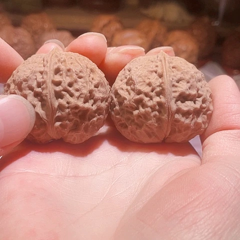 文玩核桃把件肉丸子带彩40