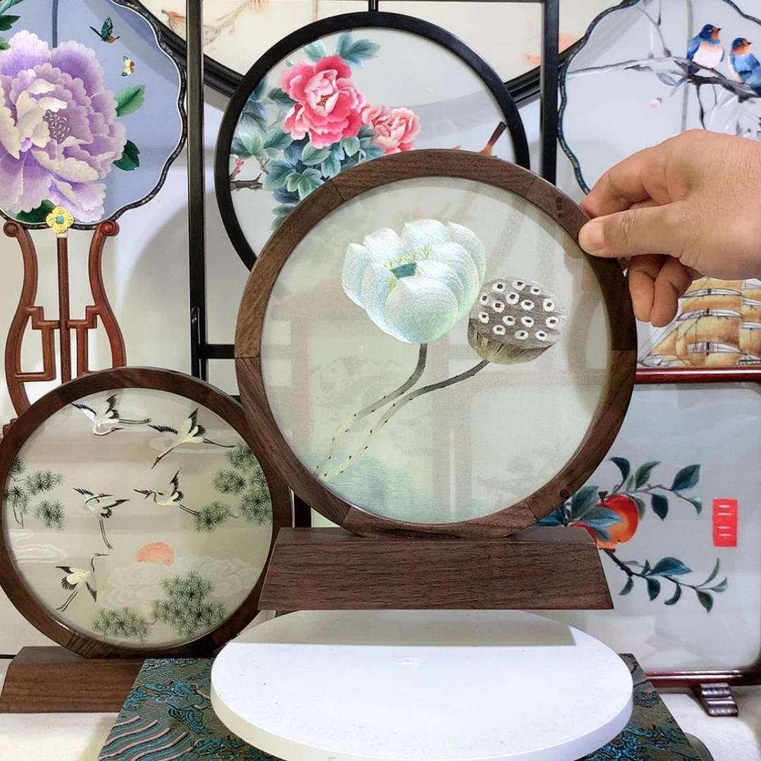 【闪购商品】织绣不*苏绣双面绣摆台