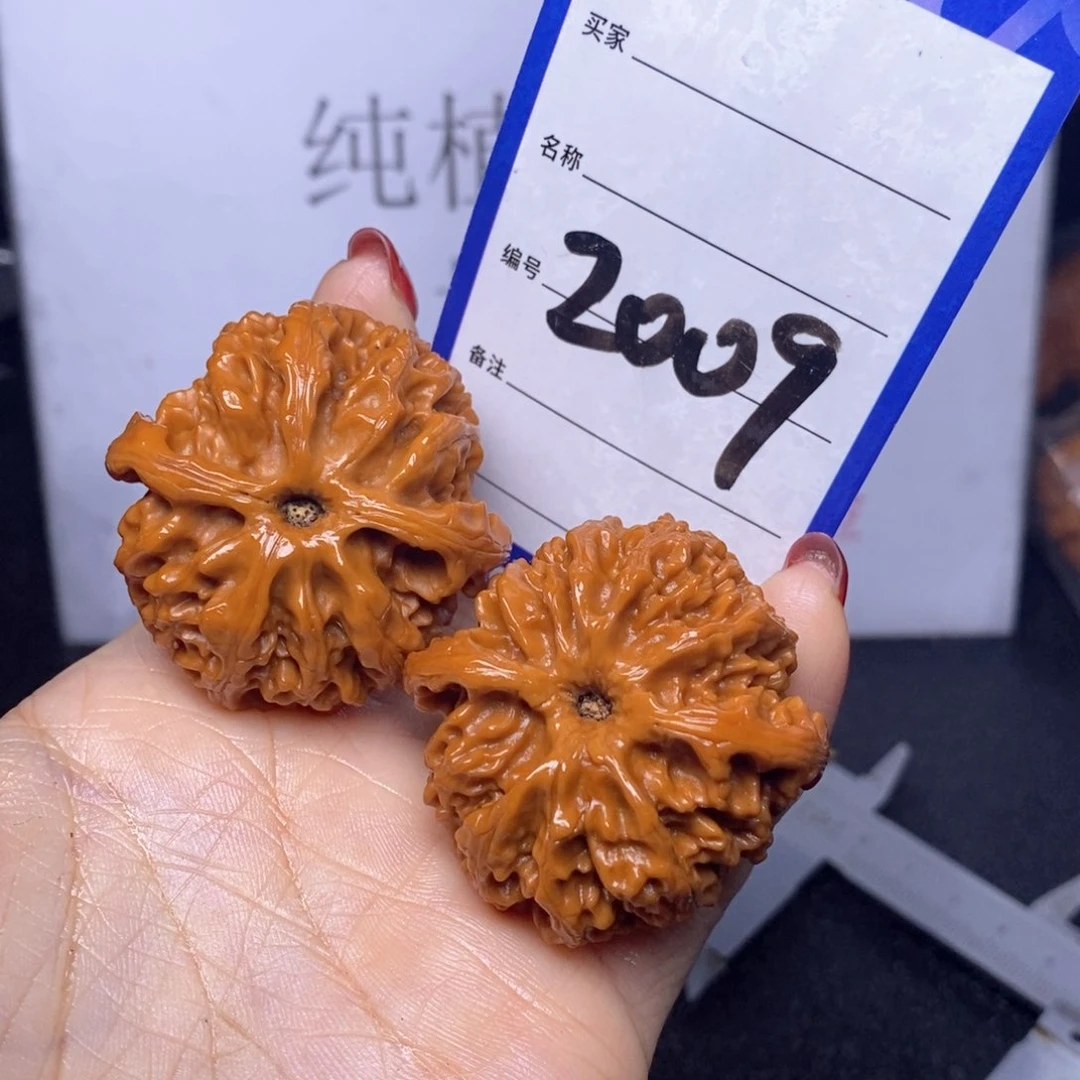 文玩核桃把件F****.2009/42苹果园