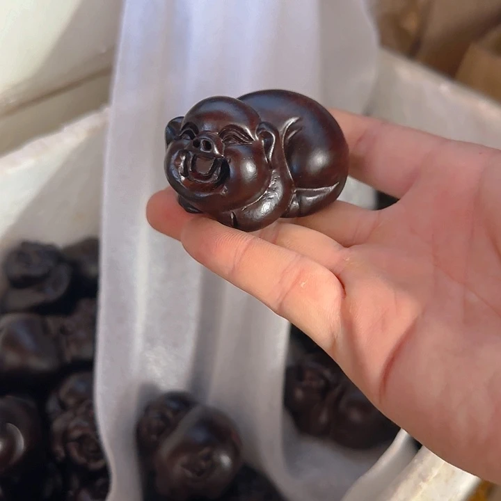 木黑檀木8福气猪一只