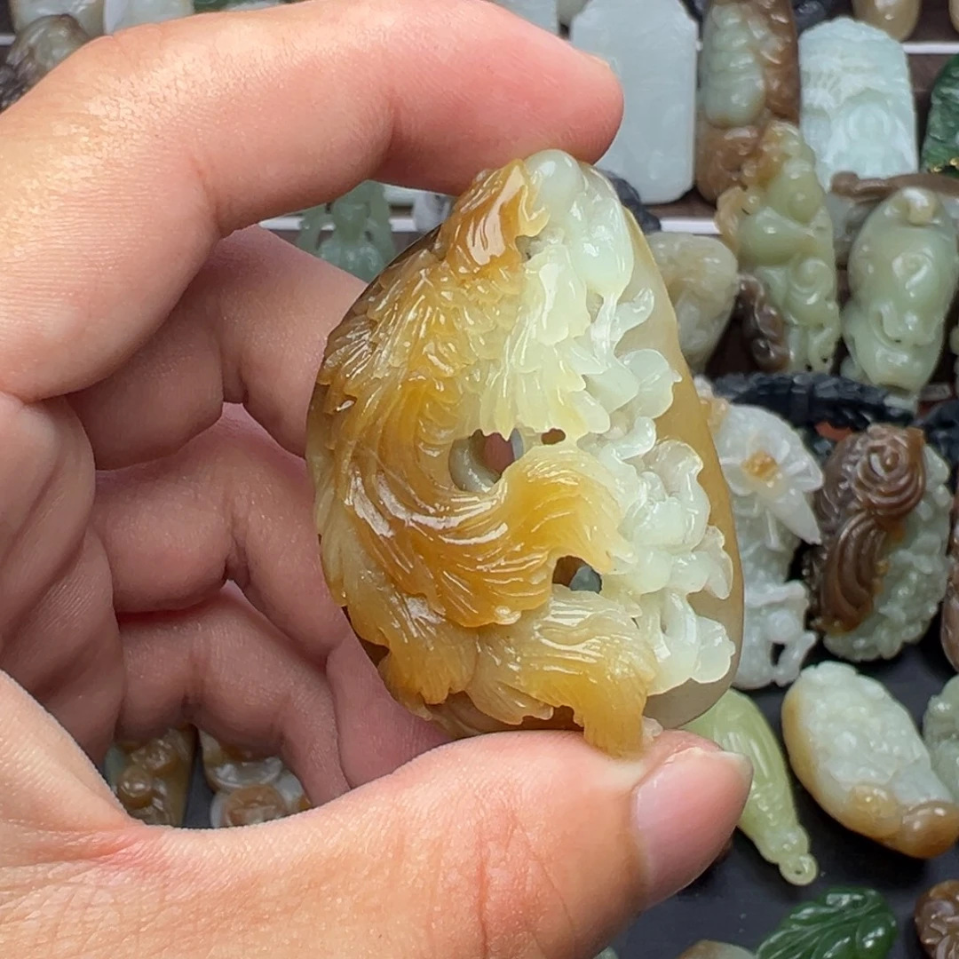 和田玉未镶嵌挂件