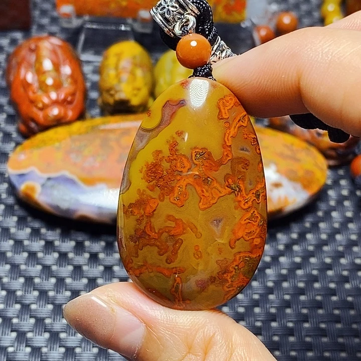 玛瑙/玉髓颈饰未镶嵌冷*