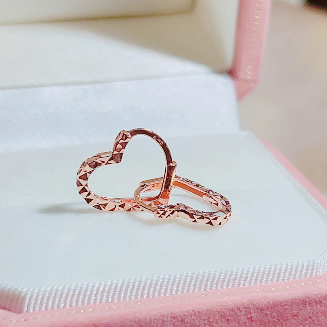 18k金耳饰（爱心碎冰冰）