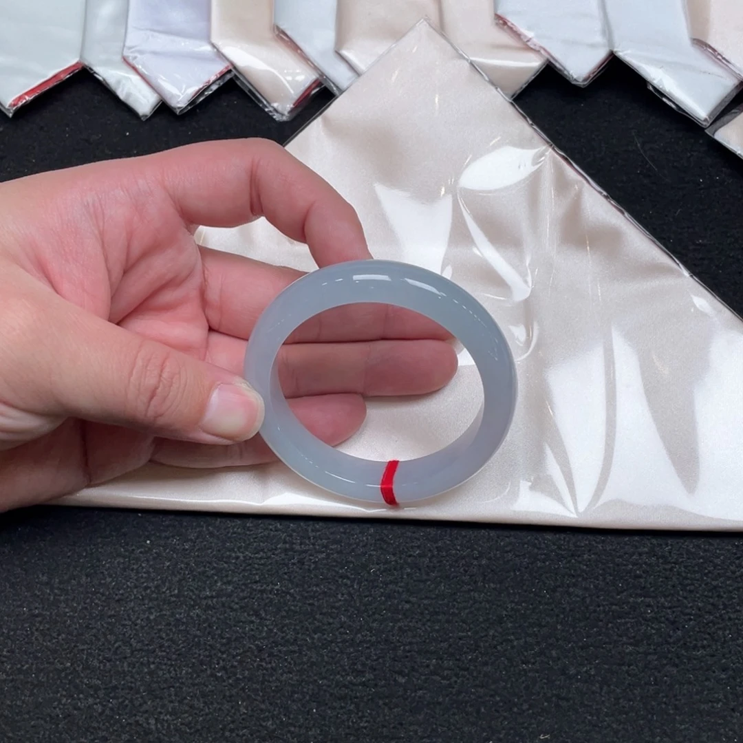 翡翠未镶嵌手镯55正圈