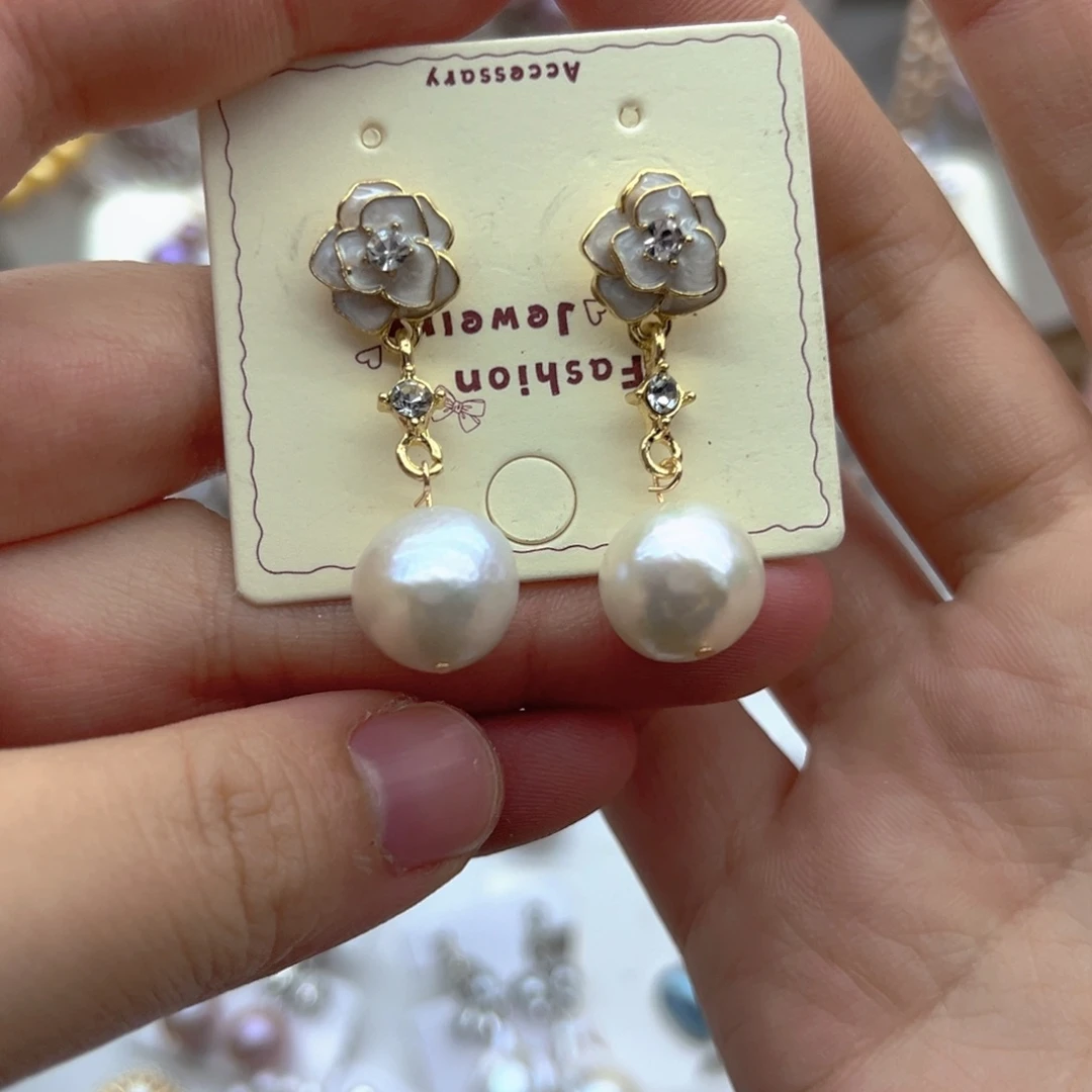 未镶嵌颈饰淡水珍珠