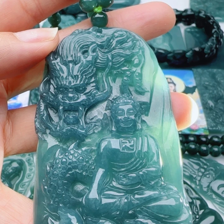 翡翠未镶嵌颈饰多样性发货天然A货翡翠