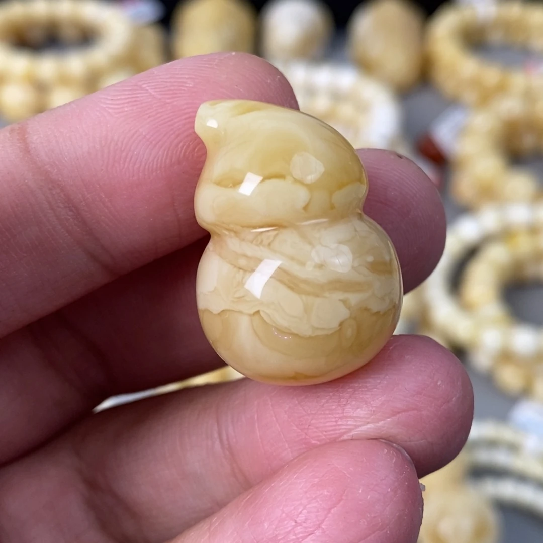 未镶嵌蜜蜡珠宝奇石6.4g