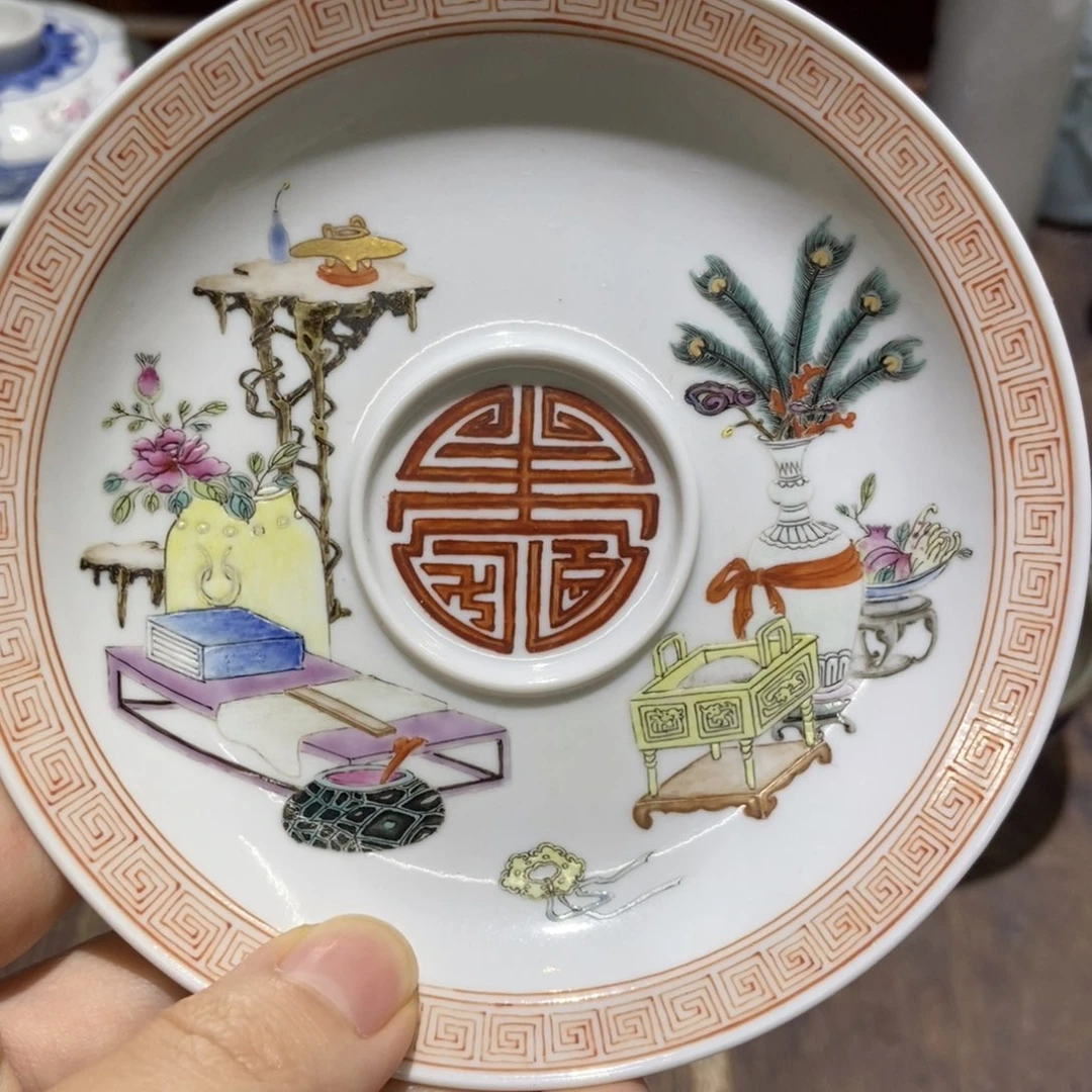 如***笙陶瓷艺术品的制作