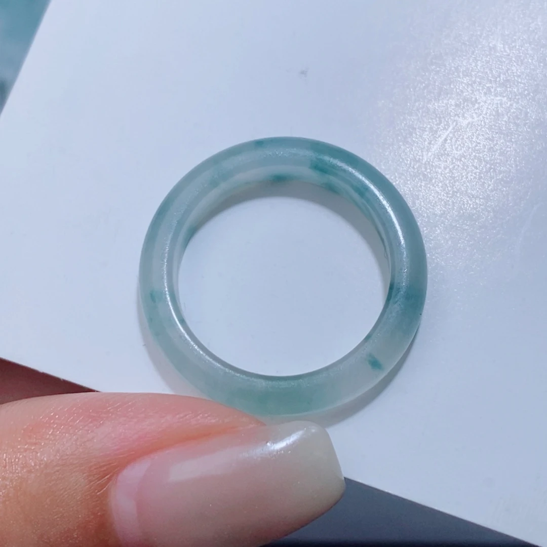 未镶嵌吊坠定制翡翠