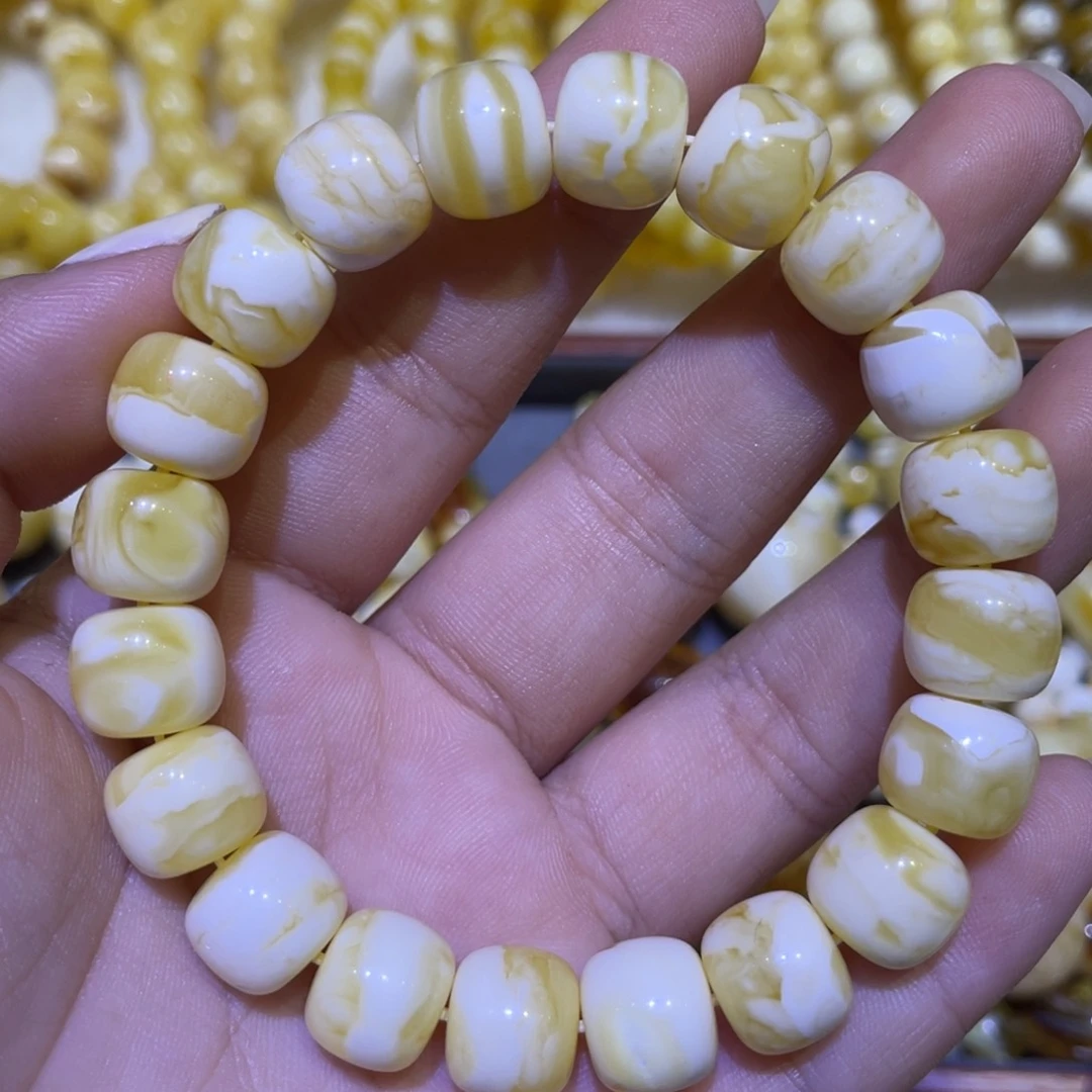 蜜蜡未镶嵌珠宝奇石11.2m