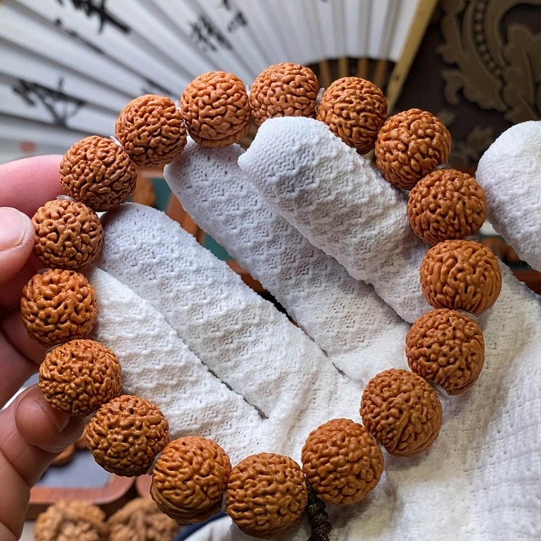 文玩核桃手串金刚纹