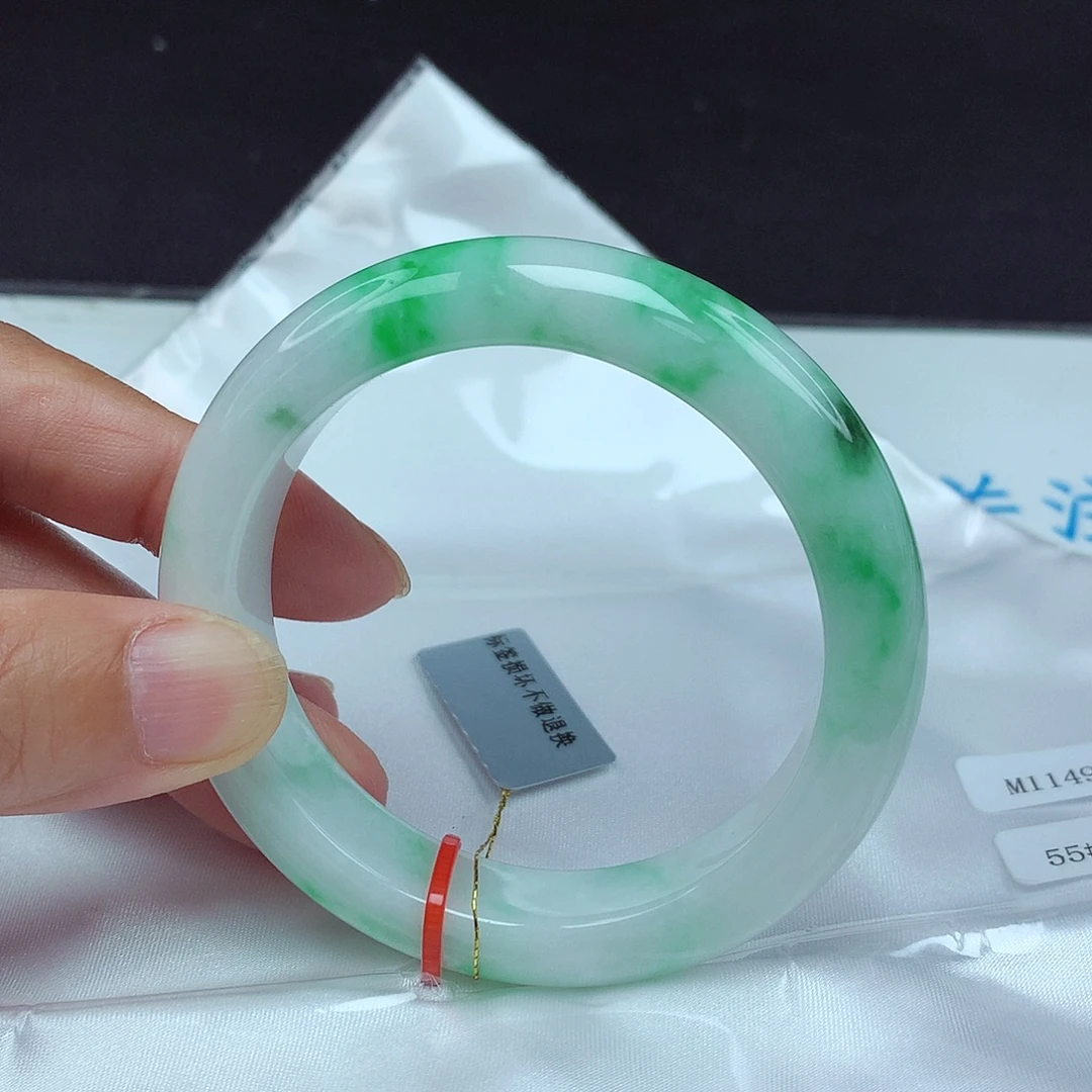 翡翠未镶嵌手镯55圈4952