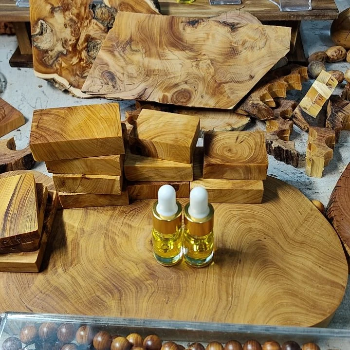 孙****光太行崖柏手工艺品