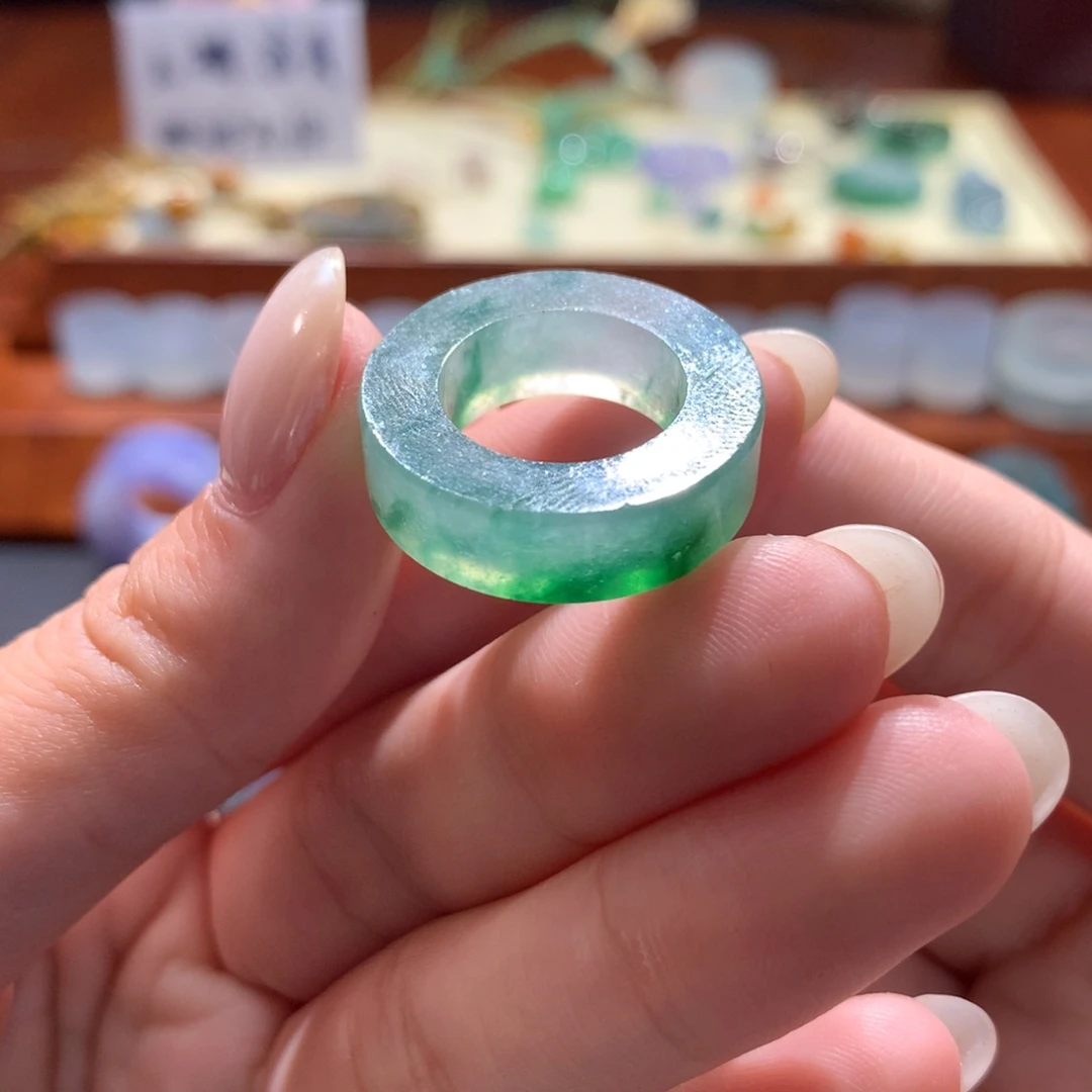 未镶嵌定制翡翠虾***烤