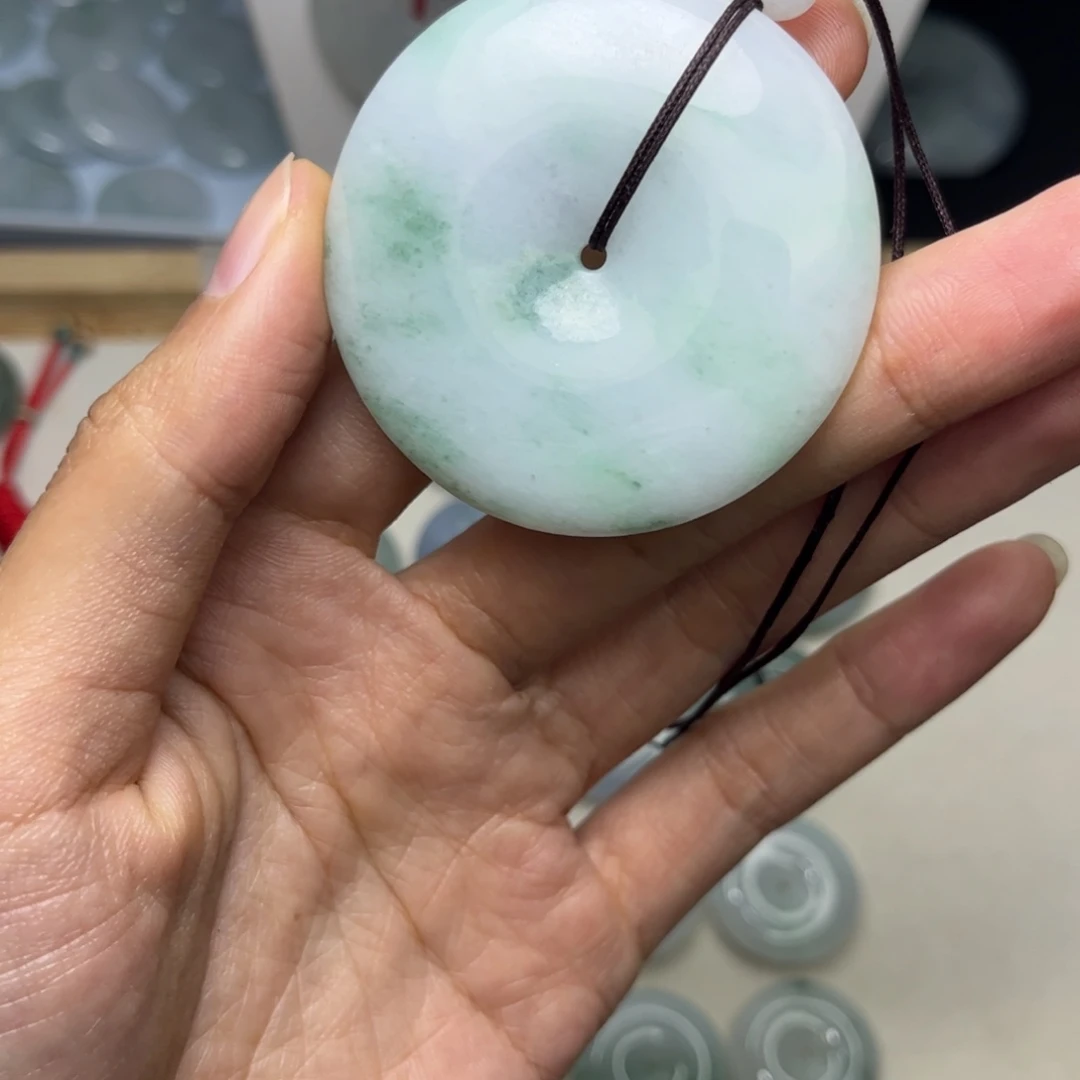 军***梦翡翠未镶嵌颈饰天然翡翠Ａ货