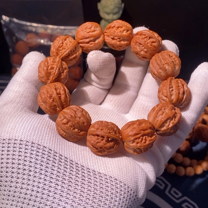 手串文玩核桃……22