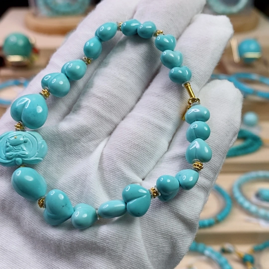 绿松石未镶嵌珠宝奇石