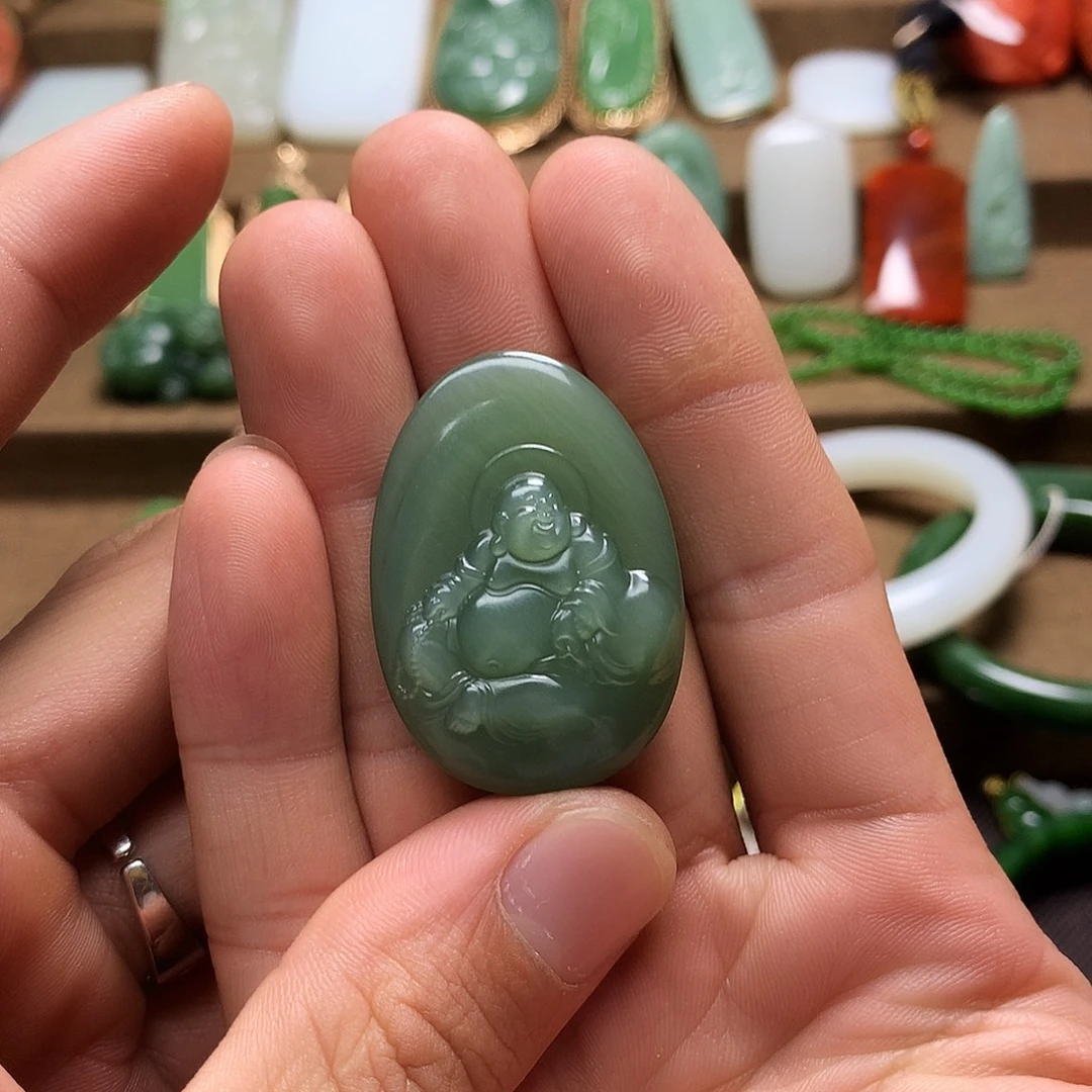 一***皮颈饰未镶嵌和田玉