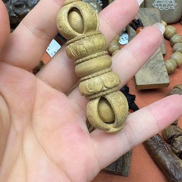 大叶紫檀（黑酸枝木类）