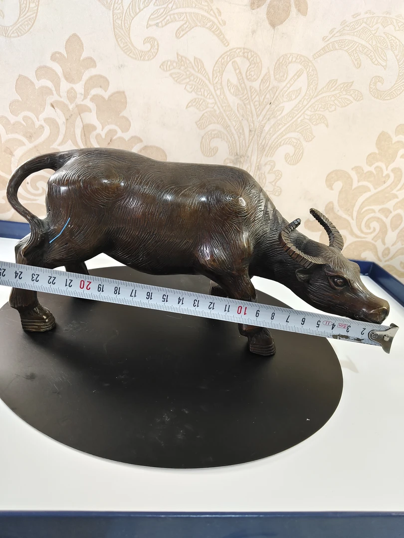 工艺品摆件，牛，品相好，做工精致