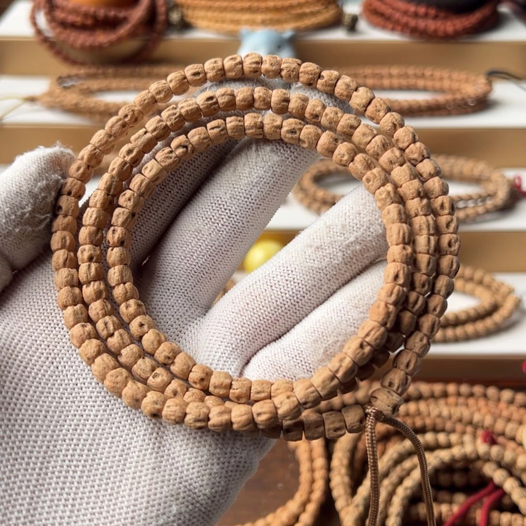 柏香籽/百香籽吊坠6.5