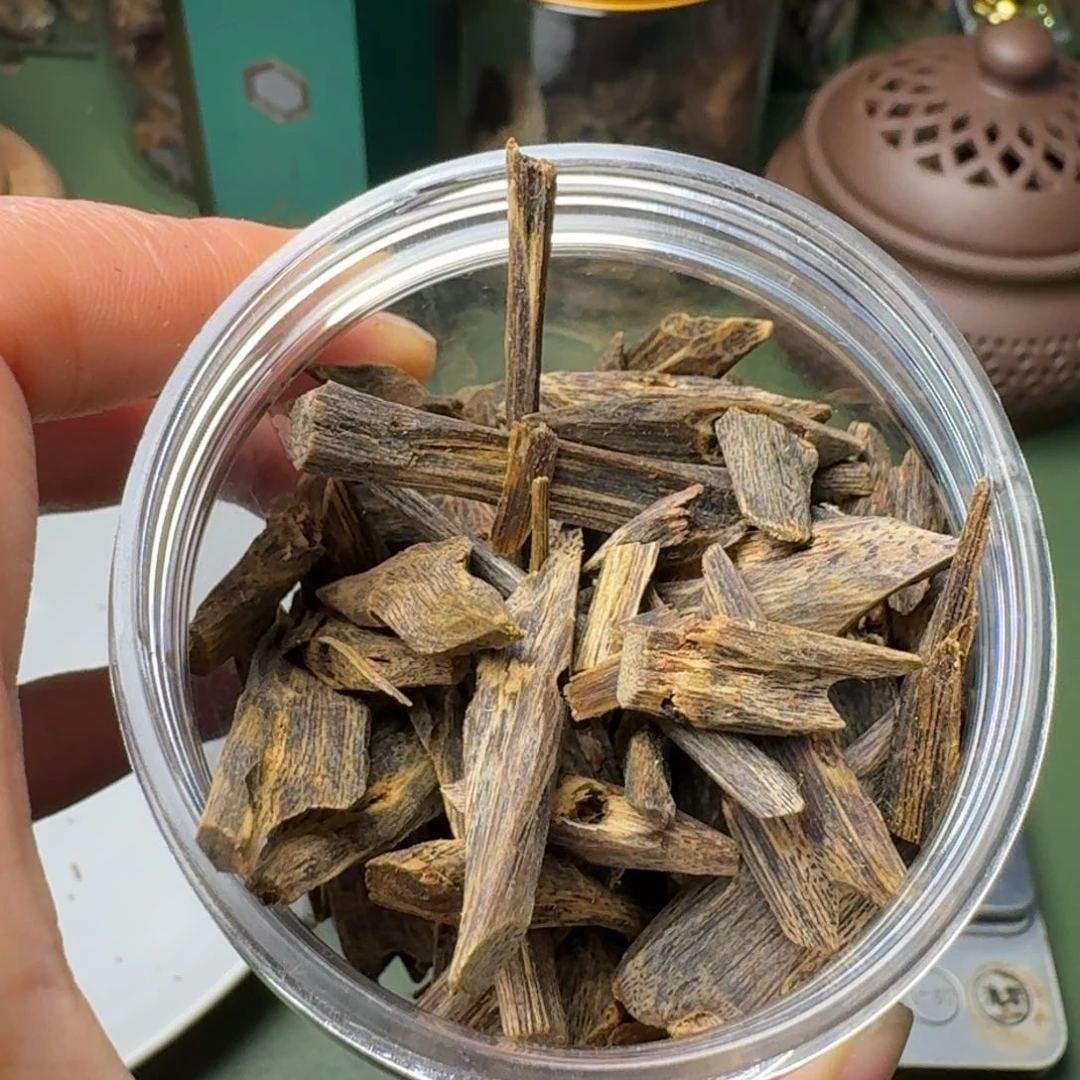 沉香手把件海南张勺子高端老块料85克
