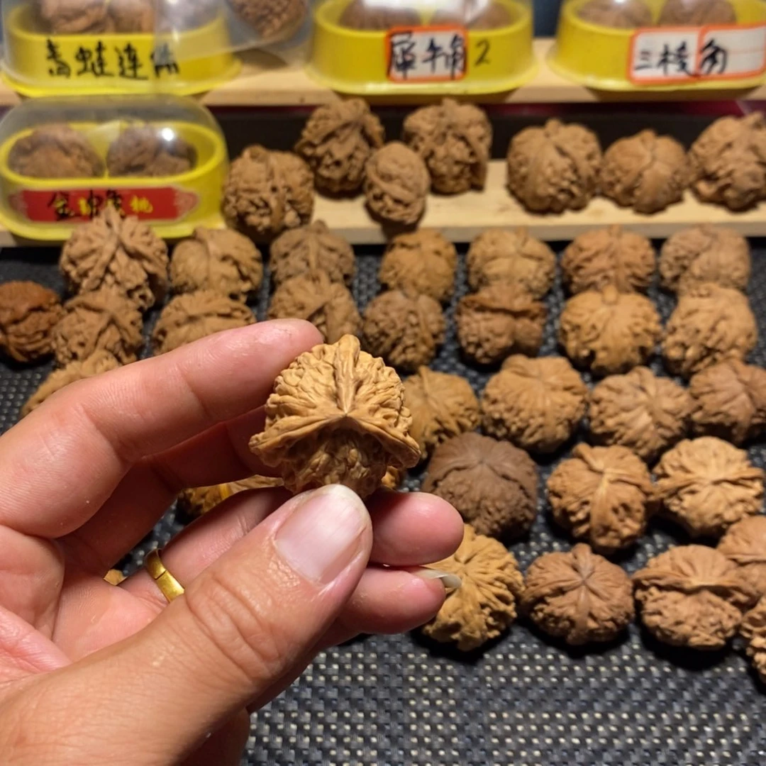 文玩核桃吊坠添*饭异形