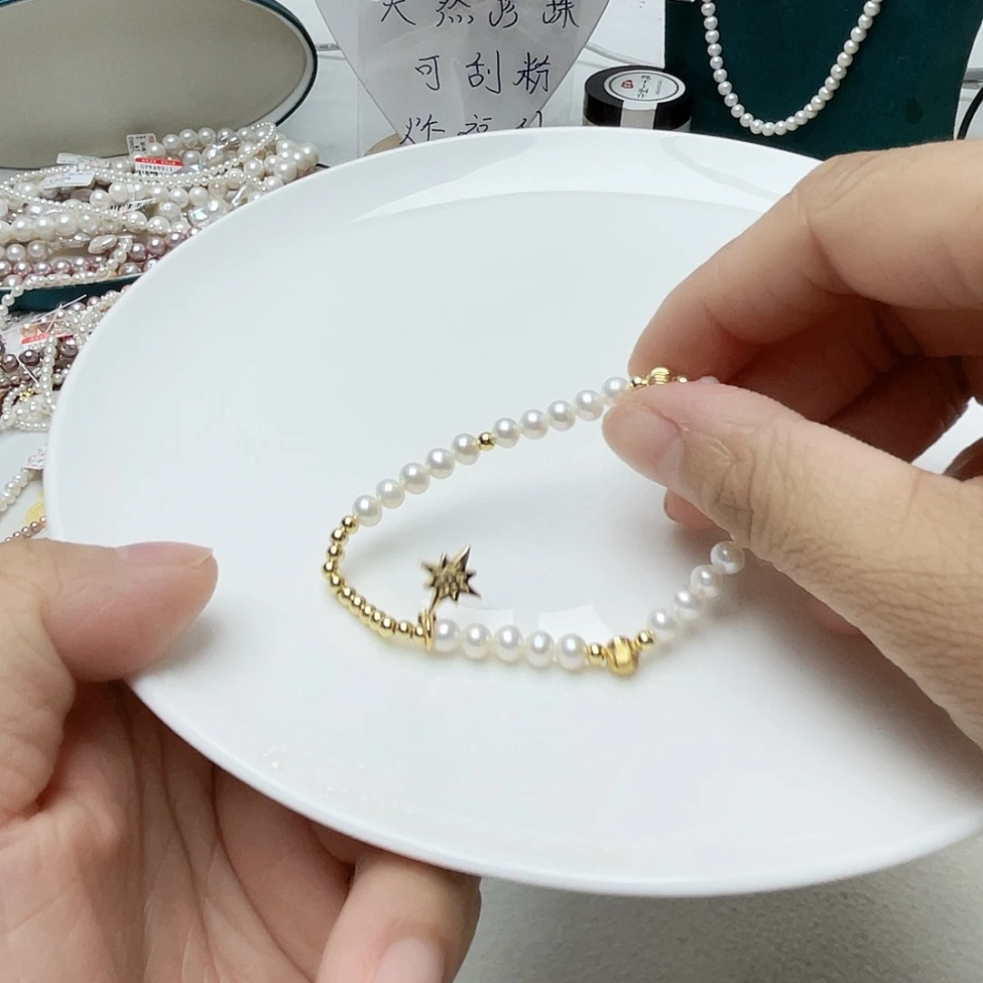 颈饰未镶嵌淡水珍珠